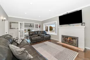 2431 Riverside Dr, Wantagh, NY 11793 - Photo 7