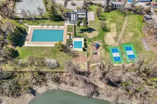 61 Arleigh Rd, Great Neck, NY 11021 - Photo 29