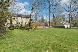 61 Arleigh Rd, Great Neck, NY 11021 - Photo 23