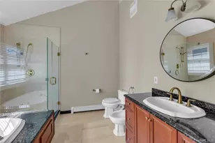 4 Gianna Ct, Hauppauge, NY 11788 - Photo 25