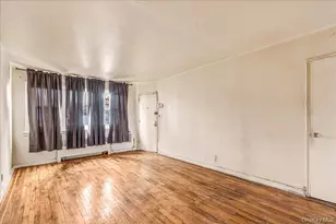 152-10 Melbourne Ave, Flushing, NY 11367 - Photo 5