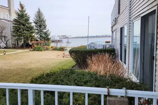 5 Landing Wy, Bronx, NY 10464 - Photo 3