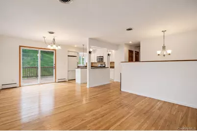 40 Amherst Lane, Wappingers Falls, NY 12590 - Photo 5