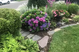 2002 Murray Pl, Merrick, NY 11566 - Photo 33