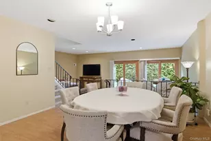 54 Southgate Cir, Massapequa Park, NY 11762 - Photo 13