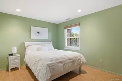 54 Southgate Circle, Massapequa Park, NY 11762 - Photo 27