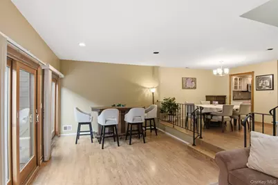 54 Southgate Circle, Massapequa Park, NY 11762 - Photo 9