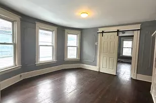 197 N Hamilton St, Poughkeepsie, NY 12601 - Photo 3