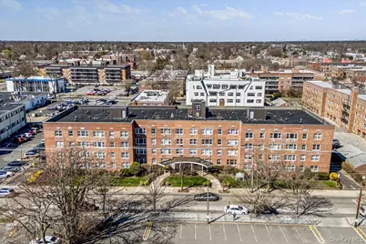 100 S. Ocean Avenue #2B, Freeport, NY 11520 - Photo 1