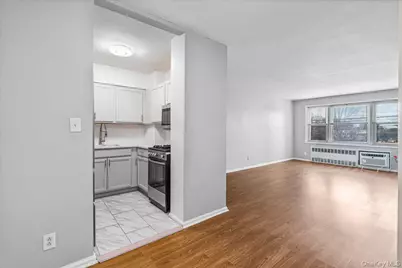 100 S. Ocean Avenue #2B, Freeport, NY 11520 - Photo 5