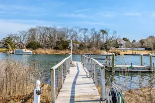 67 Lake Ave, Center Moriches, NY 11934 - Photo 9