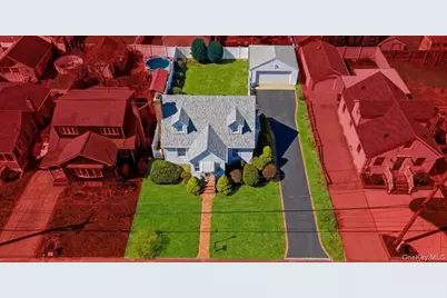 126 Grant Street, Centerport, NY 11721 - Photo 3