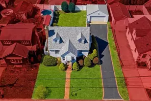 126 Grant St, Centerport, NY 11721 - Photo 3