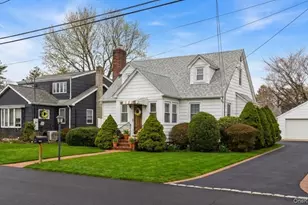 126 Grant St, Centerport, NY 11721 - Photo 19