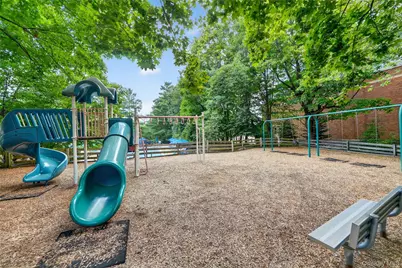 116 Valleyview Road, Irvington, NY 10533 - Photo 43