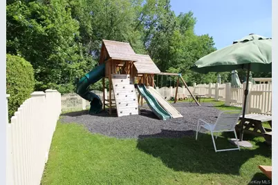 1602 Nutmeg Drive, Carmel, NY 10512 - Photo 17