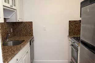 3 Birchwood Ct, Mineola, NY 11501 - Photo 9