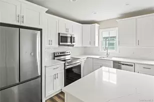 269 Bayville Ave, Bayville, NY 11709 - Photo 3