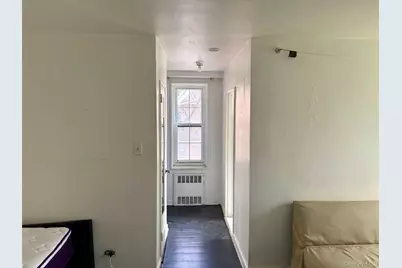 14018 Burden Crescent #410, Jamaica, NY 11435 - Photo 5