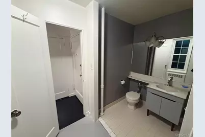14018 Burden Crescent #410, Jamaica, NY 11435 - Photo 7