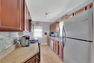 10 Renfrewshire Dr, Middletown, NY 10941 - Photo 17