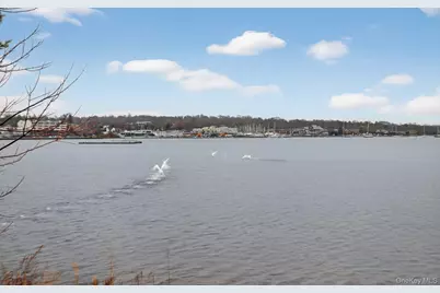 1 Toms Point Lane #17G, Port Washington, NY 11050 - Photo 39