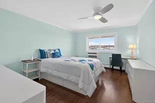 1 Toms Point Ln, Port Washington, NY 11050 - Photo 17