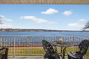 1 Toms Point Ln, Port Washington, NY 11050 - Photo 15