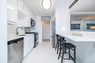 522 Shore Road #5P, Long Beach, NY 11561 - Photo 7