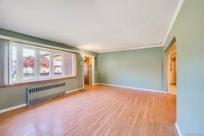 245 Lawson Street, Hempstead, NY 11550 - Photo 13