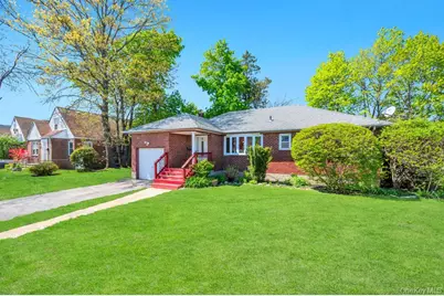 245 Lawson Street, Hempstead, NY 11550 - Photo 3