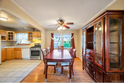 245 Lawson Street, Hempstead, NY 11550 - Photo 15