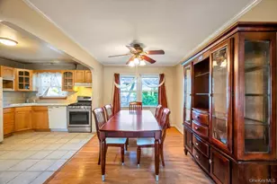 245 Lawson St, Hempstead, NY 11550 - Photo 15