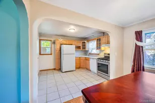 245 Lawson St, Hempstead, NY 11550 - Photo 17