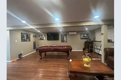 12 Parkdale Drive, Farmingdale, NY 11735 - Photo 17