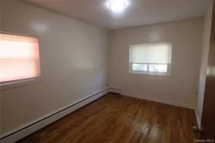 3834 Amundson Ave, Bronx, NY 10466 - Photo 13