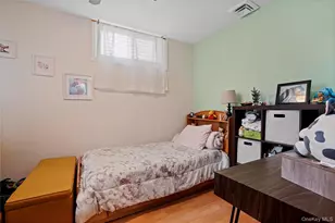 61-07 56th St, Maspeth, NY 11378 - Photo 15