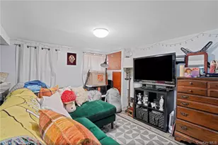 61-07 56th St, Maspeth, NY 11378 - Photo 21