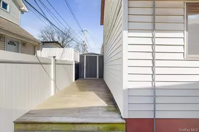 D132 Edgewater #D, Bronx, NY 10465 - Photo 13