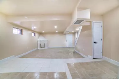 119-23 177th Place, Saint Albans, NY 11434 - Photo 15