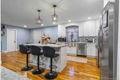 1 Linden Street, Coram, NY 11727 - Photo 5