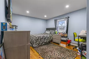 1 Linden St, Coram, NY 11727 - Photo 15