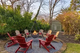 205 4th St, East Northport, NY 11731 - Photo 25