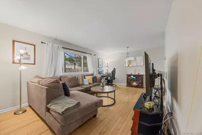 782 Tuckahoe Road #3C, Yonkers, NY 10710 - Photo 3