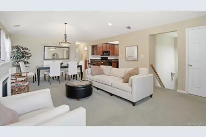 1504 Aerie Way #1504, East Quogue, NY 11942 - Photo 5