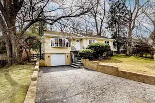 67 Duell Rd, White Plains, NY 10603 - Photo 3