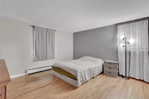 187 Hot Water St, Manorville, NY 11949 - Photo 15