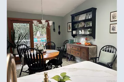 5 Slade Place, Bay Shore, NY 11706 - Photo 5