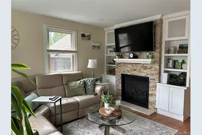 5 Slade Place, Bay Shore, NY 11706 - Photo 7