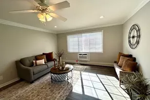 11 S Saxon Ave, Bay Shore, NY 11706 - Photo 3